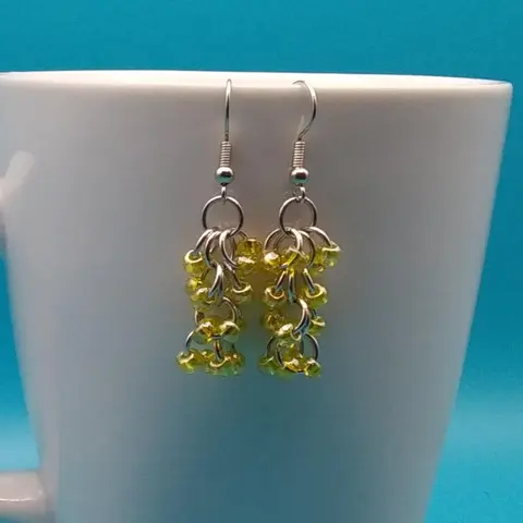 Shaggy Loops Chainmaille Earrings - yellow luster beads x2