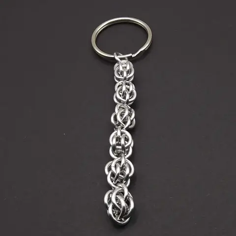 Sweetpea Chainmaille Keychain 16g