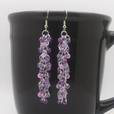 Shaggy Loops 3" Chainmaille Earrings - violet mix beads