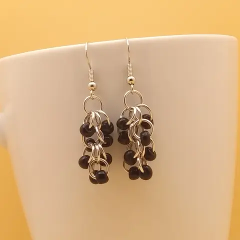 Shaggy Loops Chainmaille Earrings - Black Beads